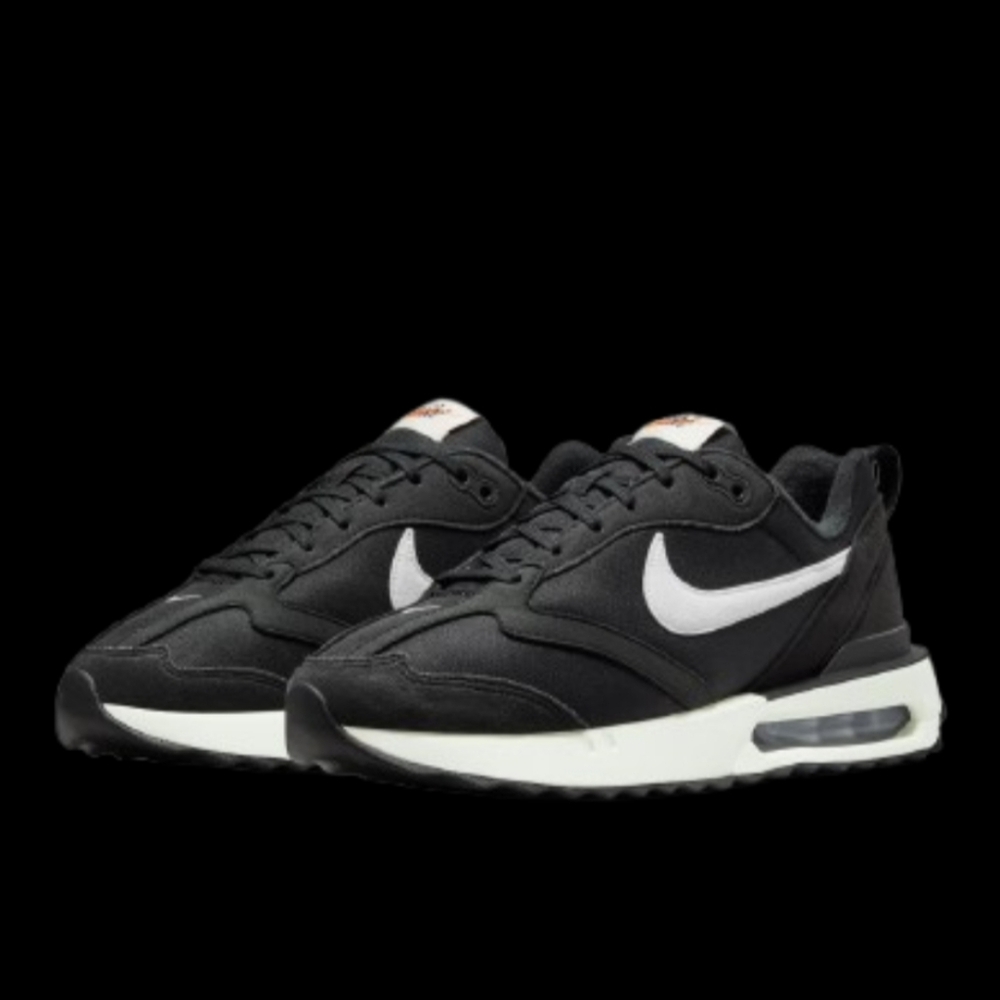 Nike Air Max Dawn Running Womens Size 9 Black White